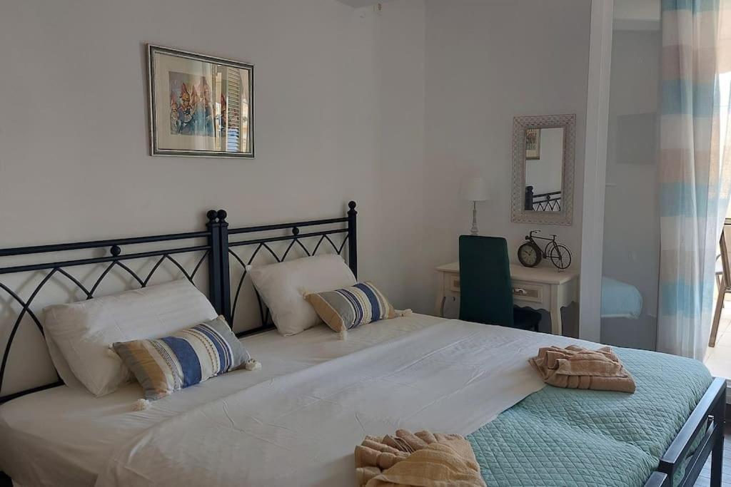 Old Port View Apartment, Διαμέρισμα Στο Κέντρο 2 Υπνοδωματίων Corfu  Exteriör bild