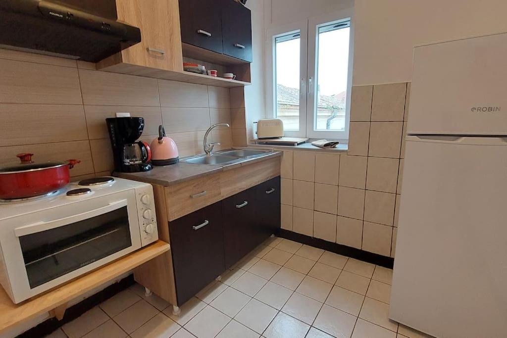 Old Port View Apartment, Διαμέρισμα Στο Κέντρο 2 Υπνοδωματίων Corfu  Exteriör bild